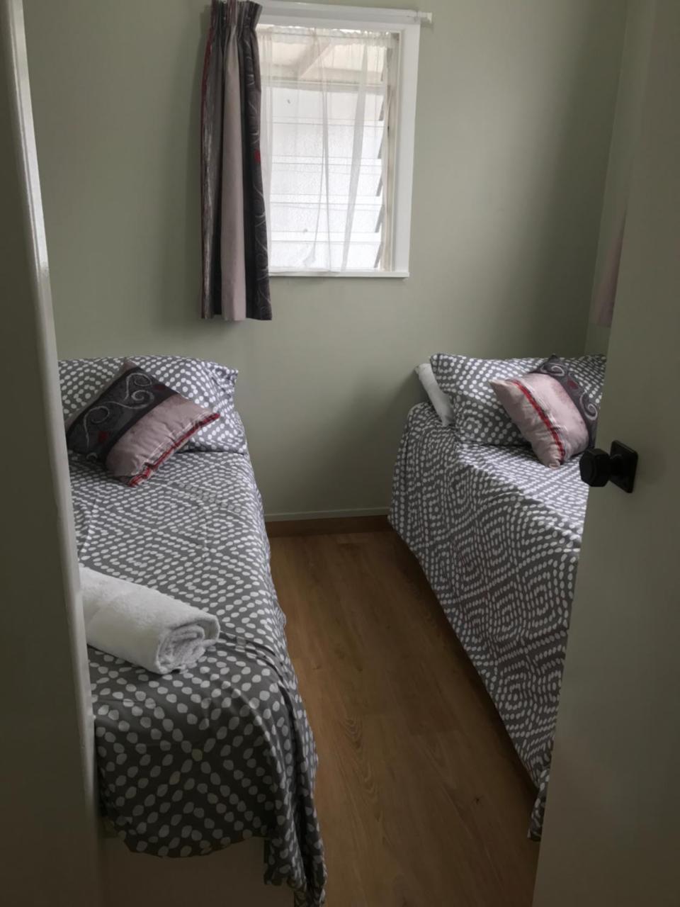 Windsor Lodge & Caravan Park Waitahanui Bagian luar foto